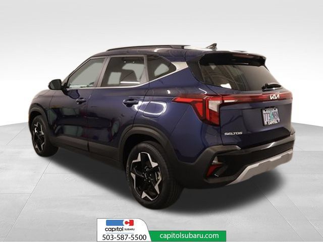 Used 2024 Kia Seltos EX AWD/4WD image 4