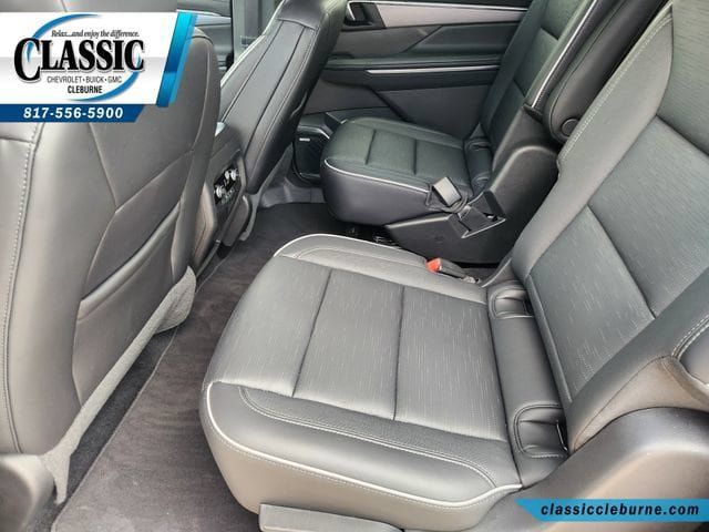 Used 2026 Buick Enclave Sport Touring FWD image 28