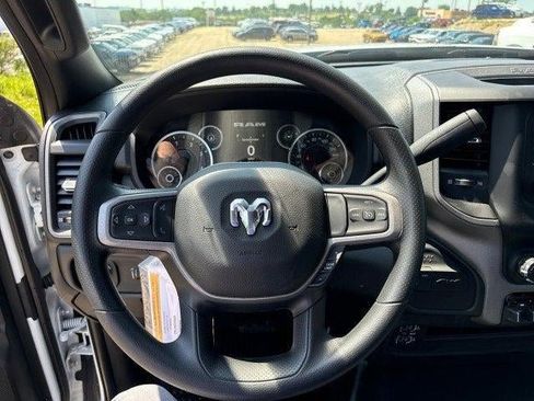 New 2024 RAM 5500 Tradesman image 19