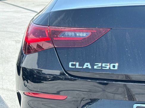 Used 2025 Mercedes-Benz CLA 250 image 9