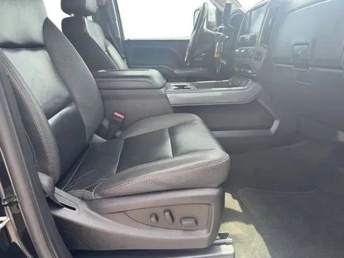 Used 2016 GMC Sierra 2500 SLT w/ All-Terrain HD Package AWD/4WD image 13