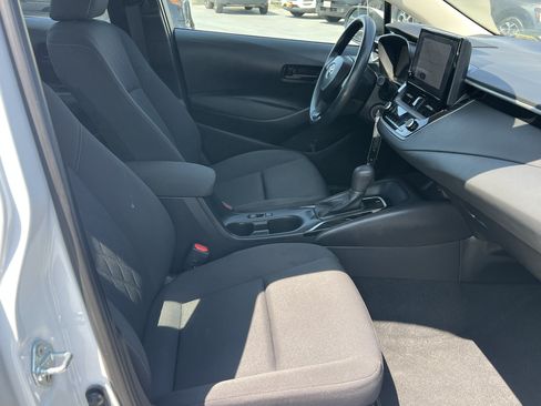 Used 2024 Toyota Corolla LE FWD image 16