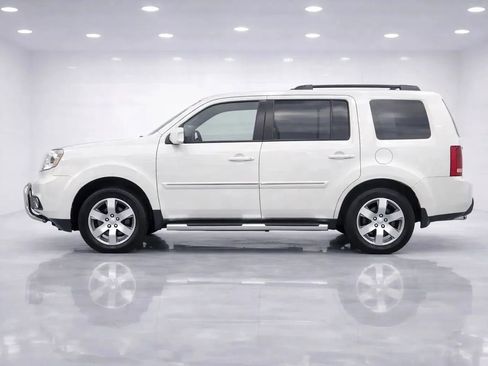 Used 2013 Honda Pilot Touring image 2