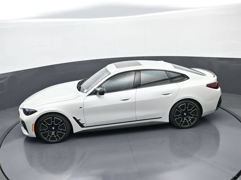 New 2026 BMW 440i xDrive w/ Premium Package AWD/4WD image 33