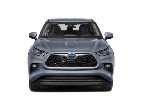 Used 2021 Toyota Highlander XLE AWD/4WD image 4