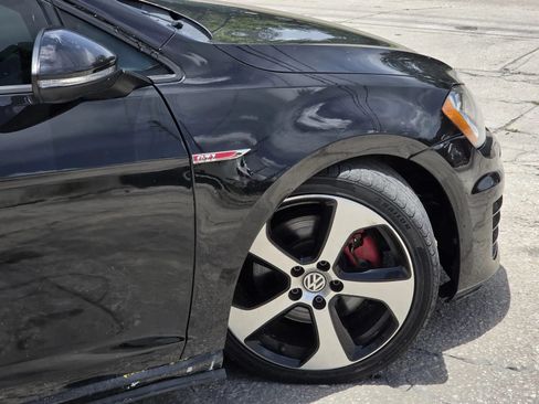 Used 2017 Volkswagen GTI S FWD image 5