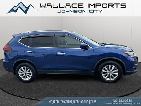 Used 2020 Nissan Rogue S w/ Special Edition Package FWD image 6