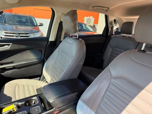 Used 2019 Ford Edge SEL FWD image 26