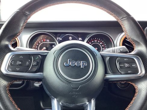 Used 2021 Jeep Gladiator Mojave image 12