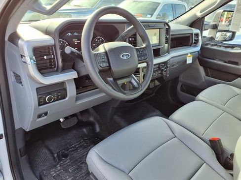 New 2026 Ford F250 XL RWD image 6