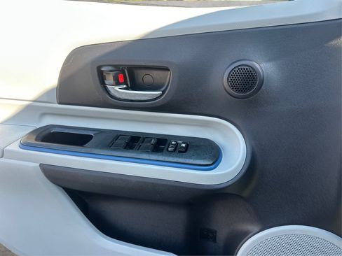 Used 2012 Toyota Prius C Two FWD image 28