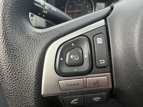 Used 2018 Subaru Forester 2.5i Premium w/ All-Weather Package AWD/4WD image 15