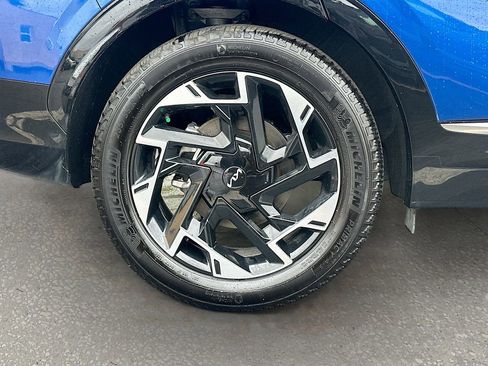 Certified 2025 Kia Sportage SX image 32