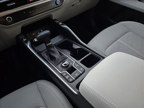 New 2026 Kia Sorento S AWD/4WD image 9