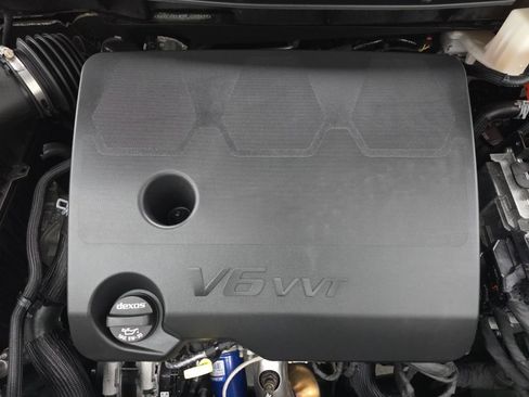 Certified 2023 Buick Enclave Essence image 19