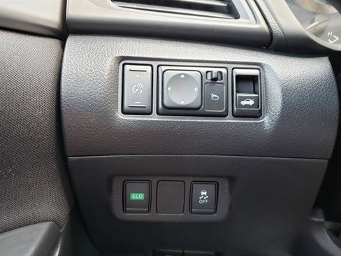 Used 2019 Nissan Sentra S FWD image 19