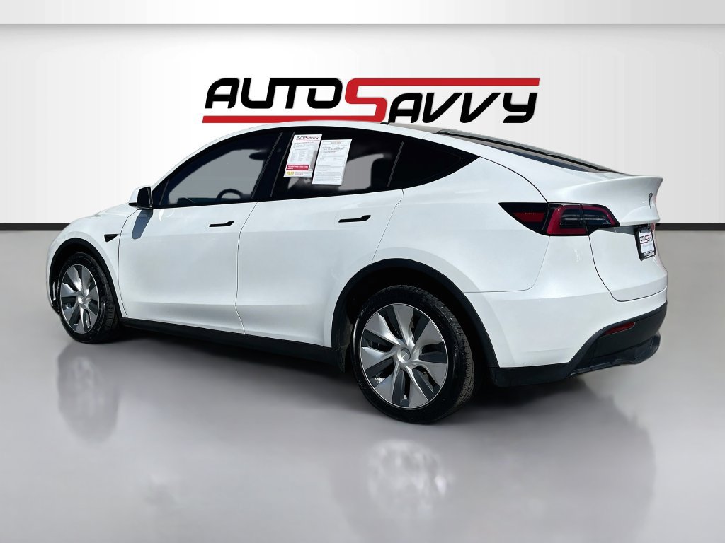 Used 2025 Tesla Model Y Long Range AWD/4WD image 5