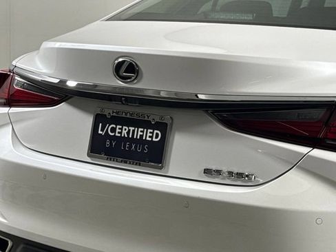 Used 2025 Lexus ES 350 w/ Premium Package FWD image 17