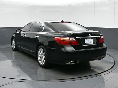 Used 2011 Lexus LS 460 L w/ Luxury Pkg image 5