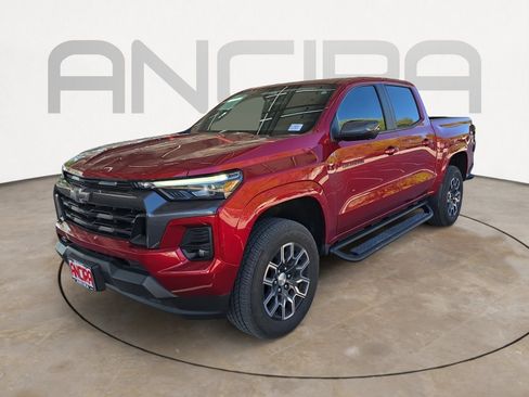 Used 2024 Chevrolet Colorado LT w/ LT Convenience Package III image 4