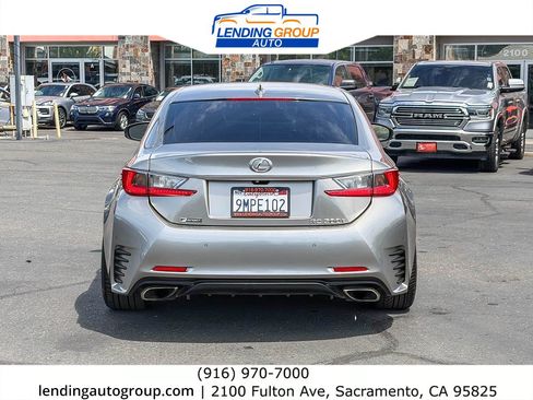 Used 2016 Lexus RC 200t RWD image 3