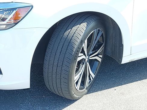 Used 2022 Volkswagen Passat 2.0T SE image 31