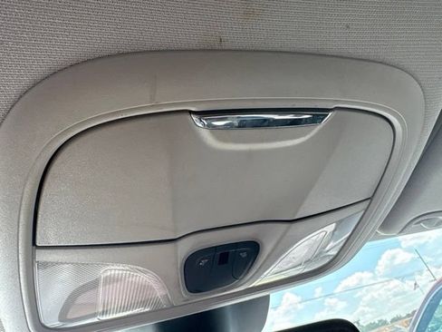 Used 2022 Jeep Cherokee Latitude Lux FWD image 18