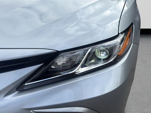 Used 2023 Toyota Camry LE w/ Convenience Package FWD image 28