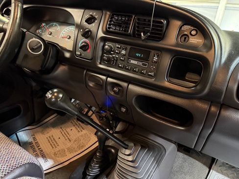 Used 2001 Dodge Ram 2500 Truck 4x4 Quad Cab image 29