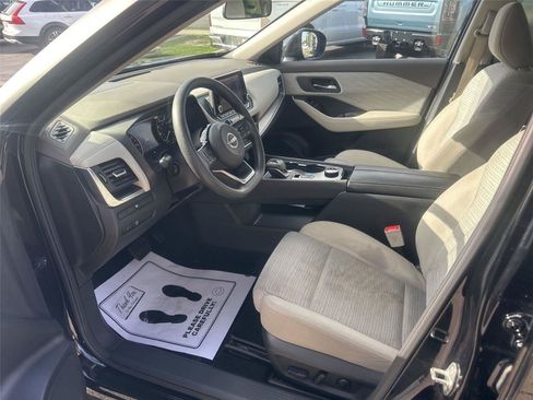 Used 2023 Nissan Rogue SV AWD/4WD image 17