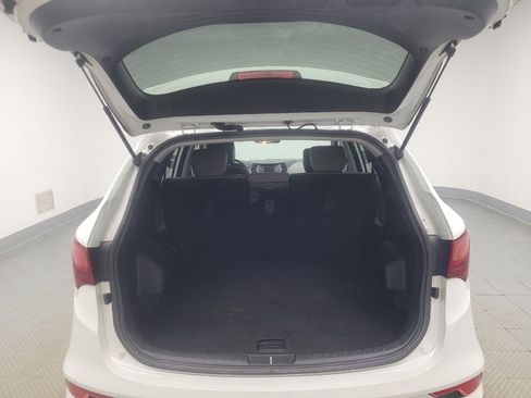 Used 2018 Hyundai Santa Fe Sport AWD/4WD image 29