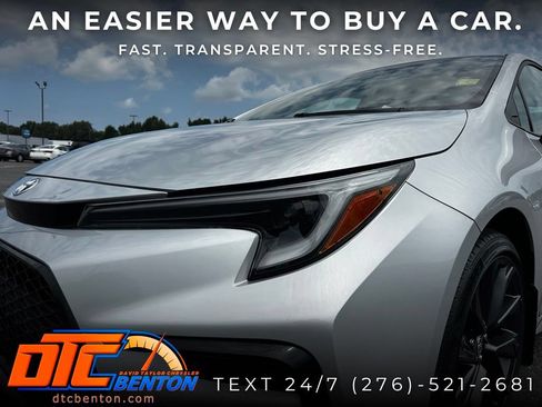 Used 2024 Toyota Corolla SE FWD image 32