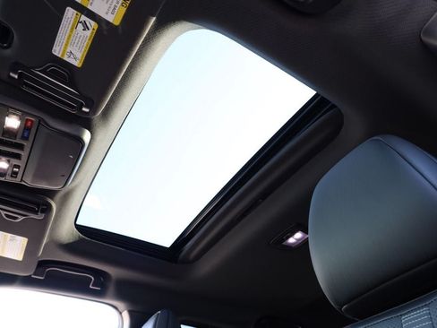 New 2026 Subaru Outback Touring XT AWD/4WD image 9