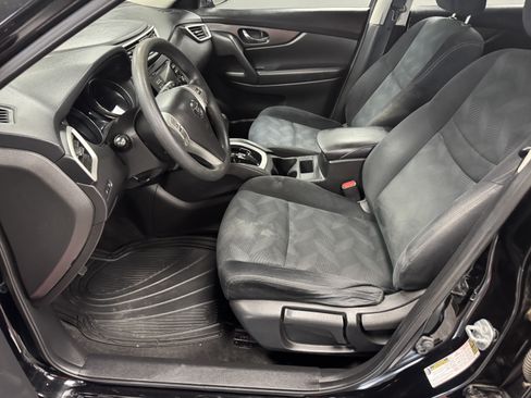 Used 2016 Nissan Rogue S FWD image 8