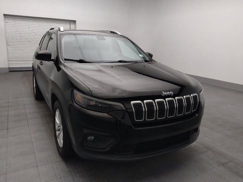 Used 2019 Jeep Cherokee Latitude w/ Popular Appearance Group FWD image 14