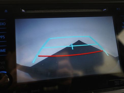 Used 2016 Toyota Tacoma SR5 image 27