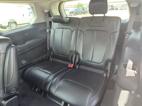 Used 2021 Jeep Grand Cherokee L Limited AWD/4WD image 22
