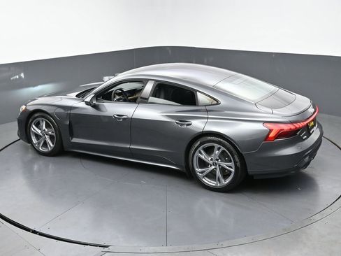Used 2023 Audi e-tron GT Premium Plus image 50
