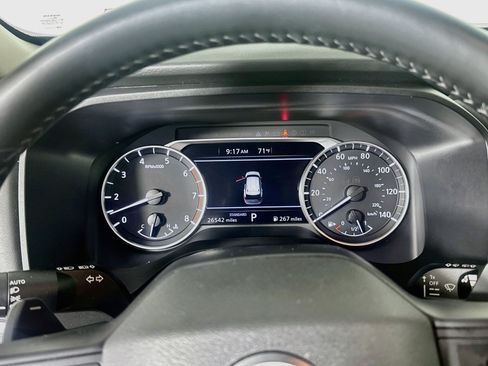 Used 2025 Nissan Rogue SV FWD image 19