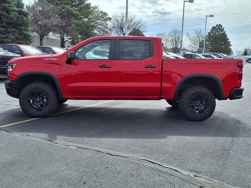 New 2026 Chevrolet Silverado 1500 ZR2 AWD/4WD image 6