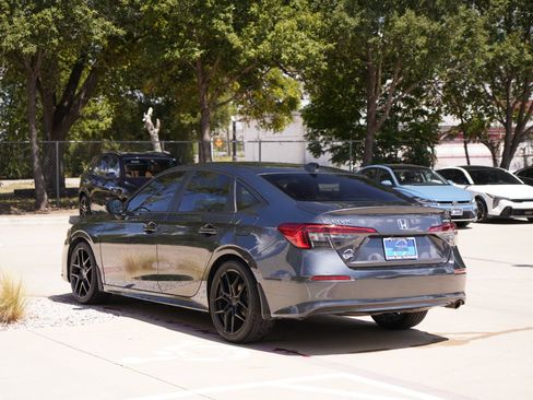 Used 2024 Honda Civic Sport image 6