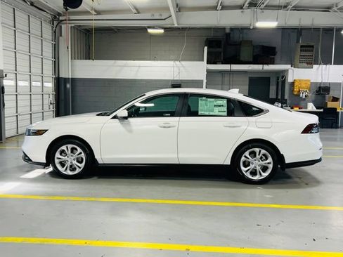 New 2026 Honda Accord LX image 13