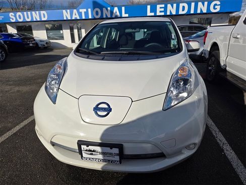 Used 2016 Nissan Leaf S w/ Charger Package image 2