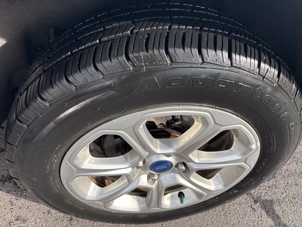 Used 2019 Ford EcoSport SE AWD/4WD image 11