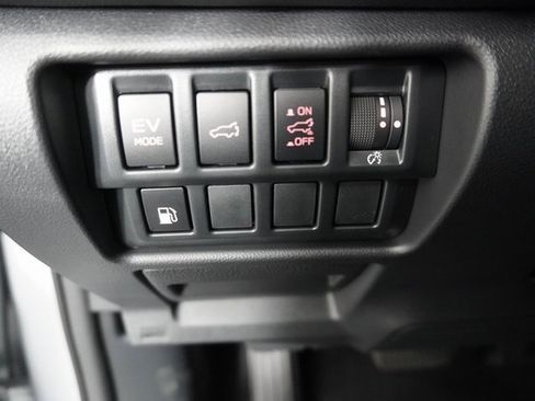 New 2025 Subaru Forester Premium image 15