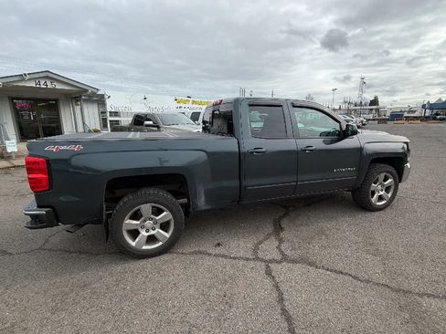 Used 2017 Chevrolet Silverado 1500 LT w/ All Star Edition AWD/4WD image 3