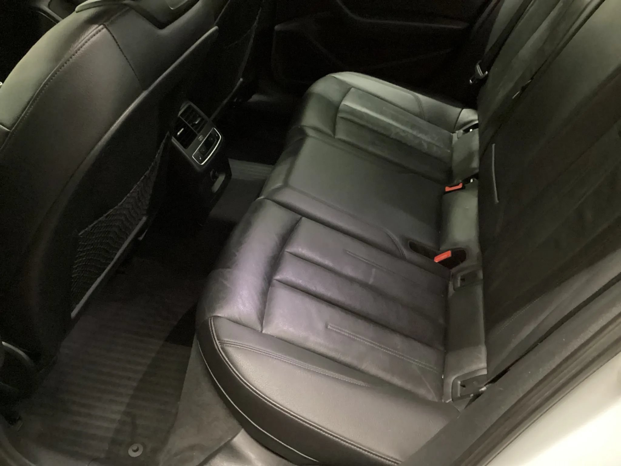 Used 2018 Audi A4 2.0T Premium Plus AWD/4WD image 7