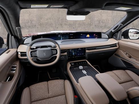 New 2027 Lincoln Navigator Black Label AWD/4WD image 9