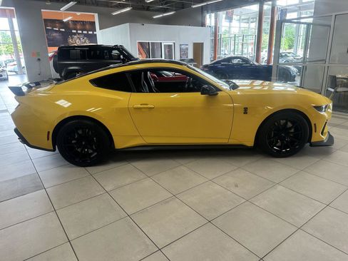 Used 2024 Ford Mustang GT Premium w/ GT Performance Package RWD image 14
