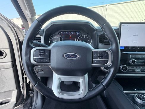 Used 2024 Ford Expedition Max XLT AWD/4WD image 14
